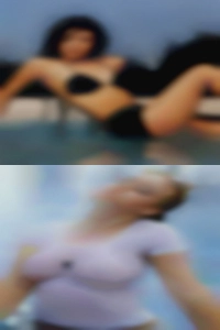 Do I see naked you around?